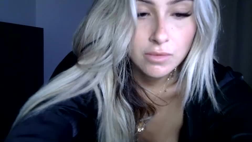xoxolala32 Adult Chat July 31, 2026