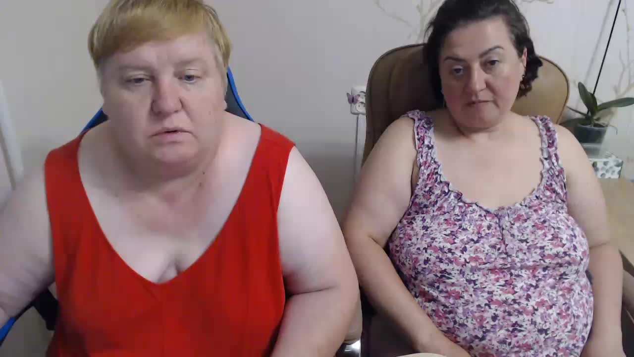 XMollyJaneEX Adult Chat August 1, 2026