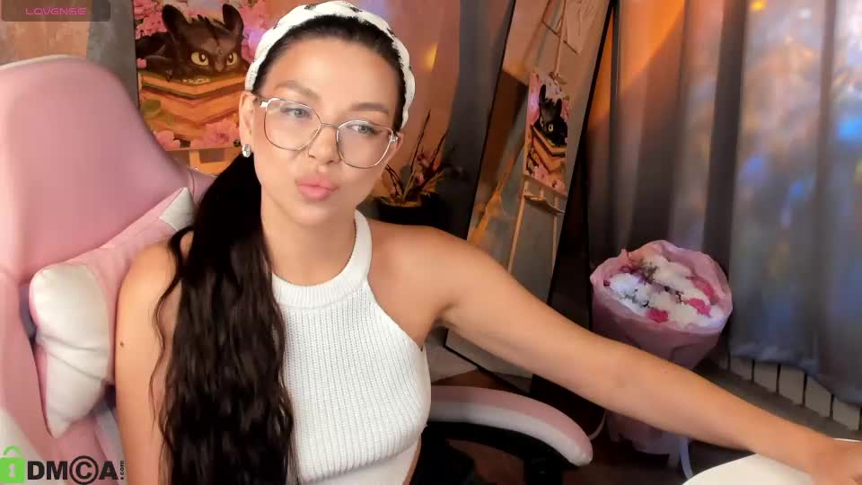 megan_fosterr Adult Chat July 31, 2026