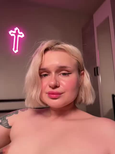 LuxBby Adult Chat August 1, 2026