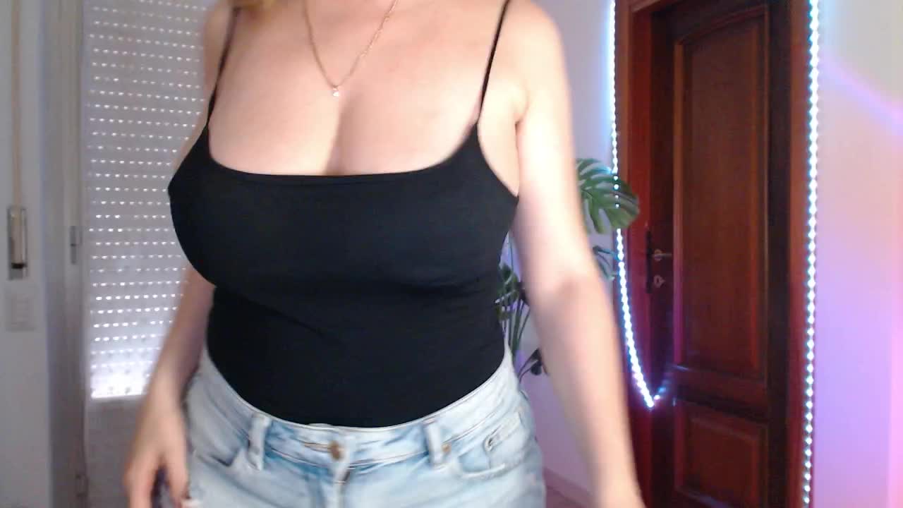 Alina-Lovely Adult Chat August 1, 2026