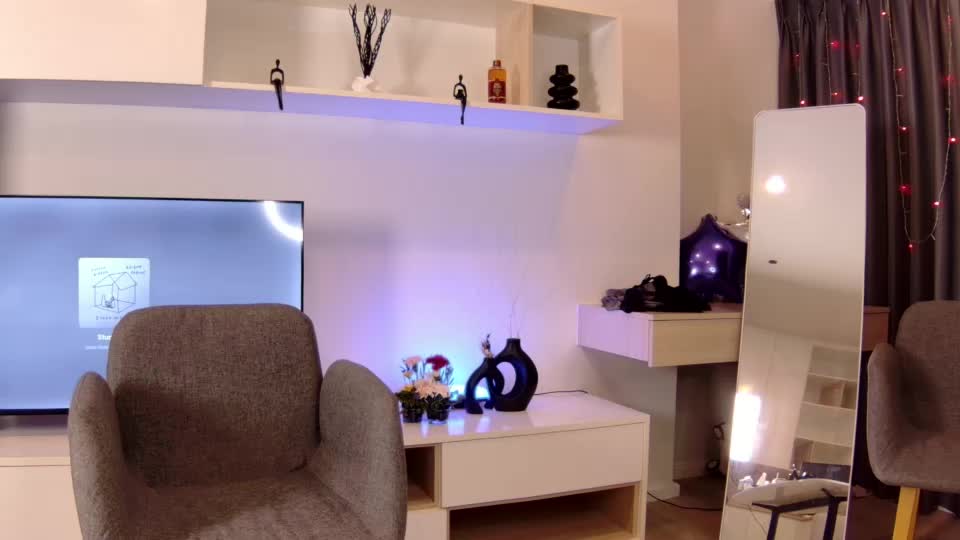 purple_rainy Adult Chat August 2, 2026
