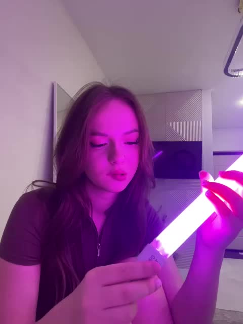 OlivkaVif Adult Chat August 1, 2026