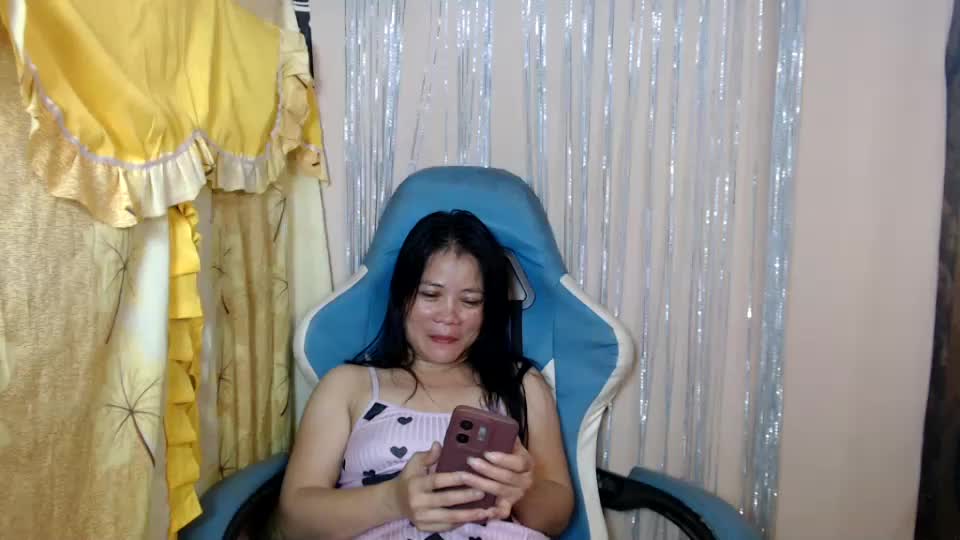 pinayhotmama08 Adult Chat August 2, 2026