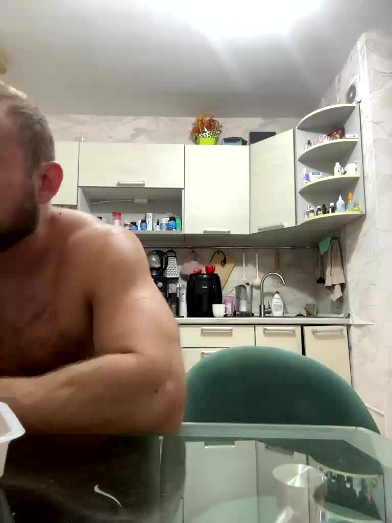 ruma_vibe Adult Chat August 1, 2026
