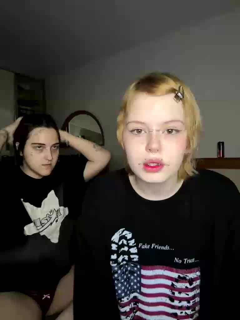 MiaAndAlicee Adult Chat August 1, 2026