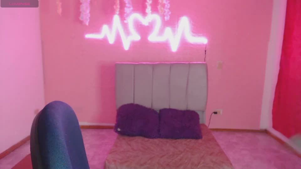 violetdream13 Adult Chat August 2, 2026