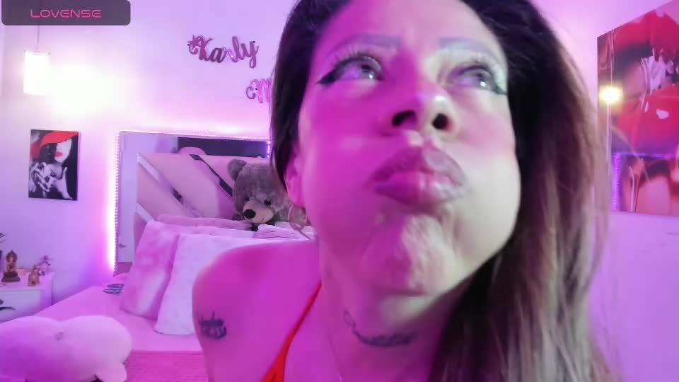 karly_moonn Adult Chat August 2, 2026