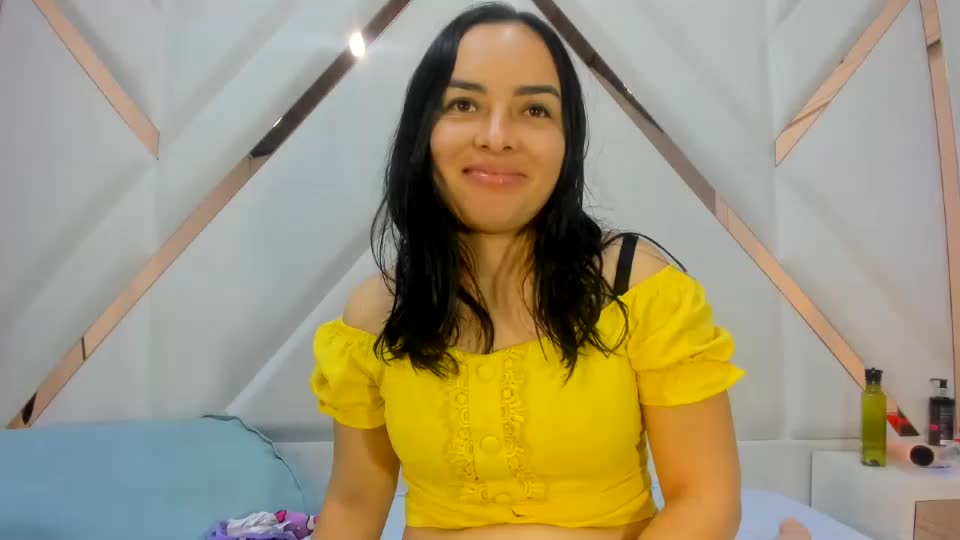 violett_bliss Adult Chat August 1, 2026