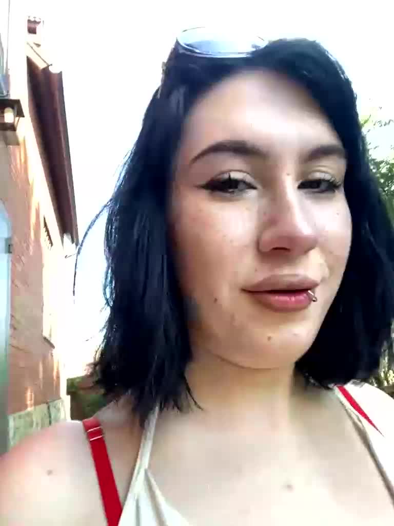BustyLina Adult Chat August 1, 2026