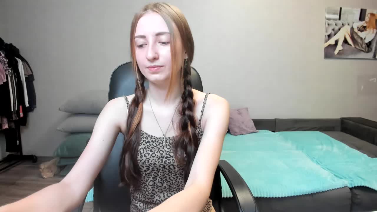LindaMurr Adult Chat August 1, 2026