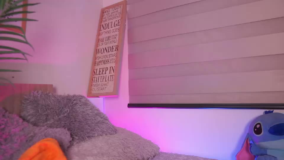dakotaa_moom Adult Chat August 2, 2026
