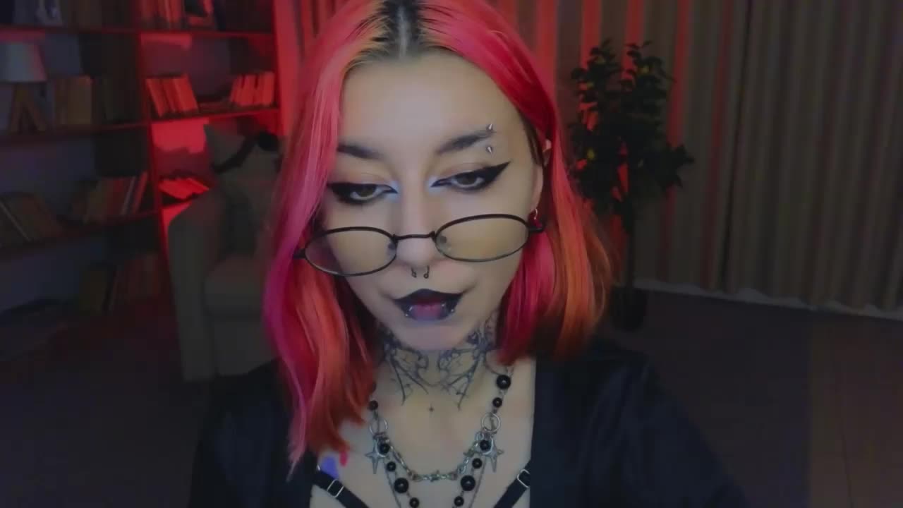 MistressMarcelline Adult Chat August 2, 2026