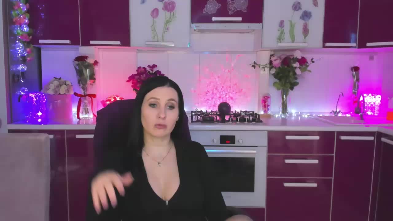 Olivija2020 Adult Chat August 3, 2026