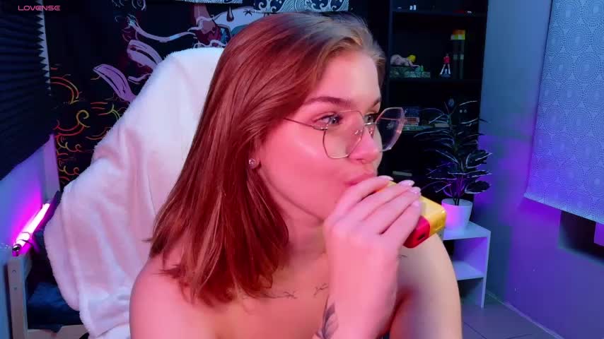 SophieMurrr Adult Chat August 4, 2026