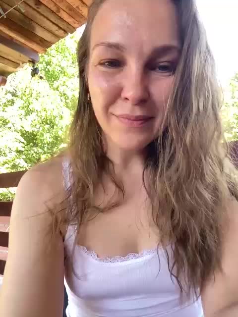 Alisasqrl Adult Chat August 4, 2026