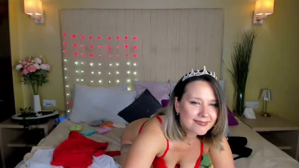 nikki_mi1k Adult Chat August 3, 2026