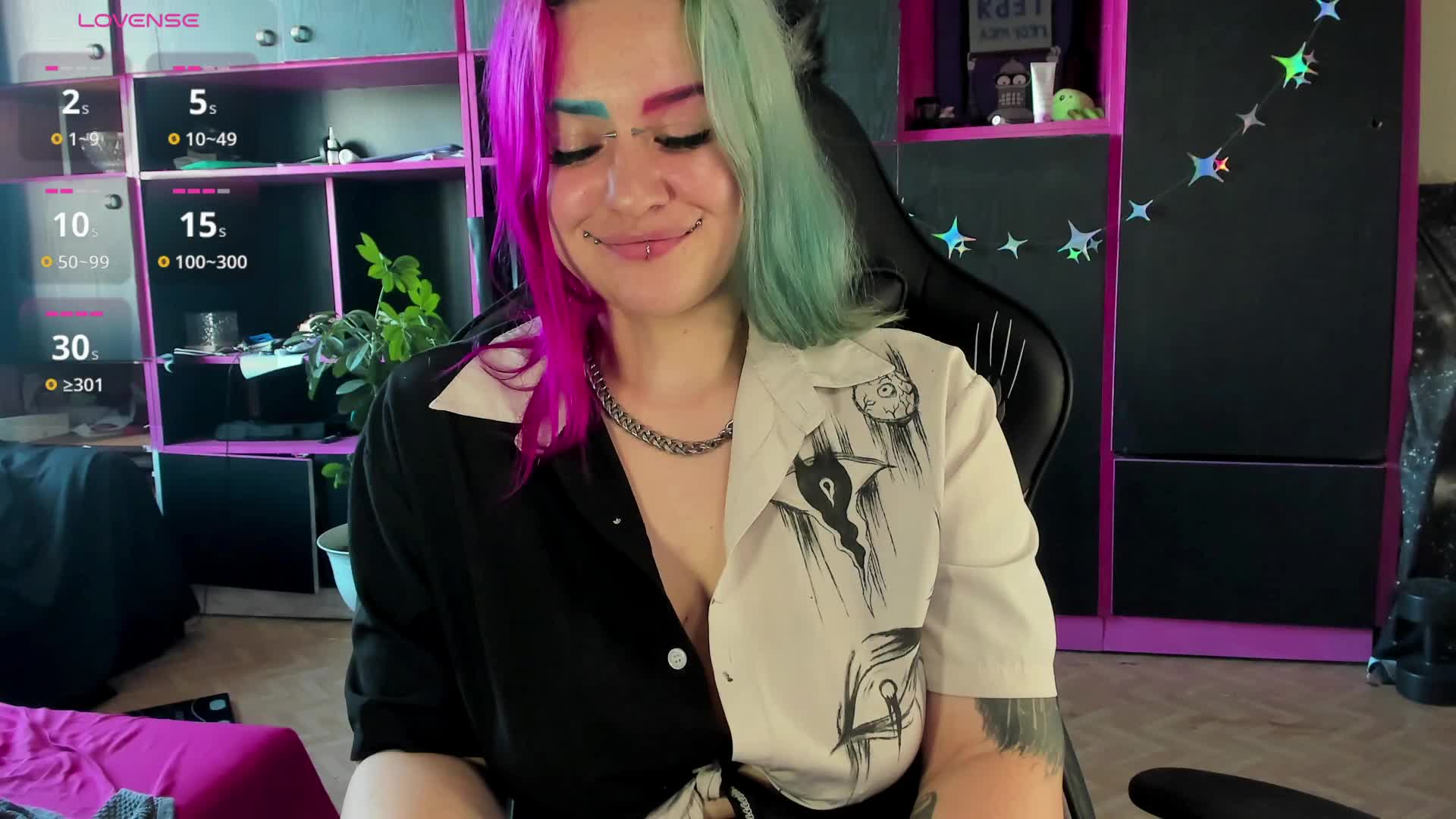 Neon-Baddie Adult Chat August 3, 2026