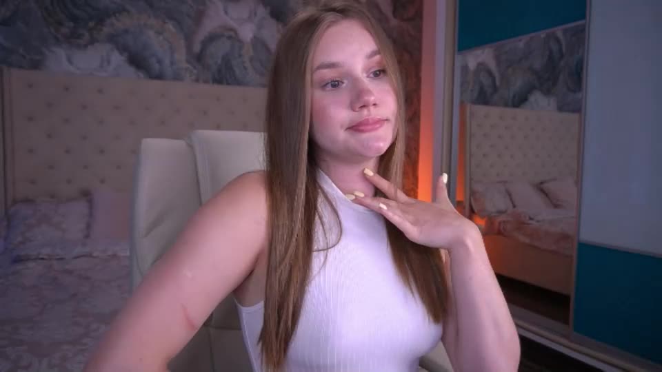 foxyykate Adult Chat August 4, 2026