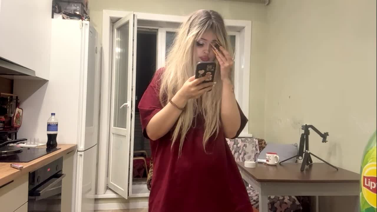 AngelenaBuote Adult Chat August 4, 2026