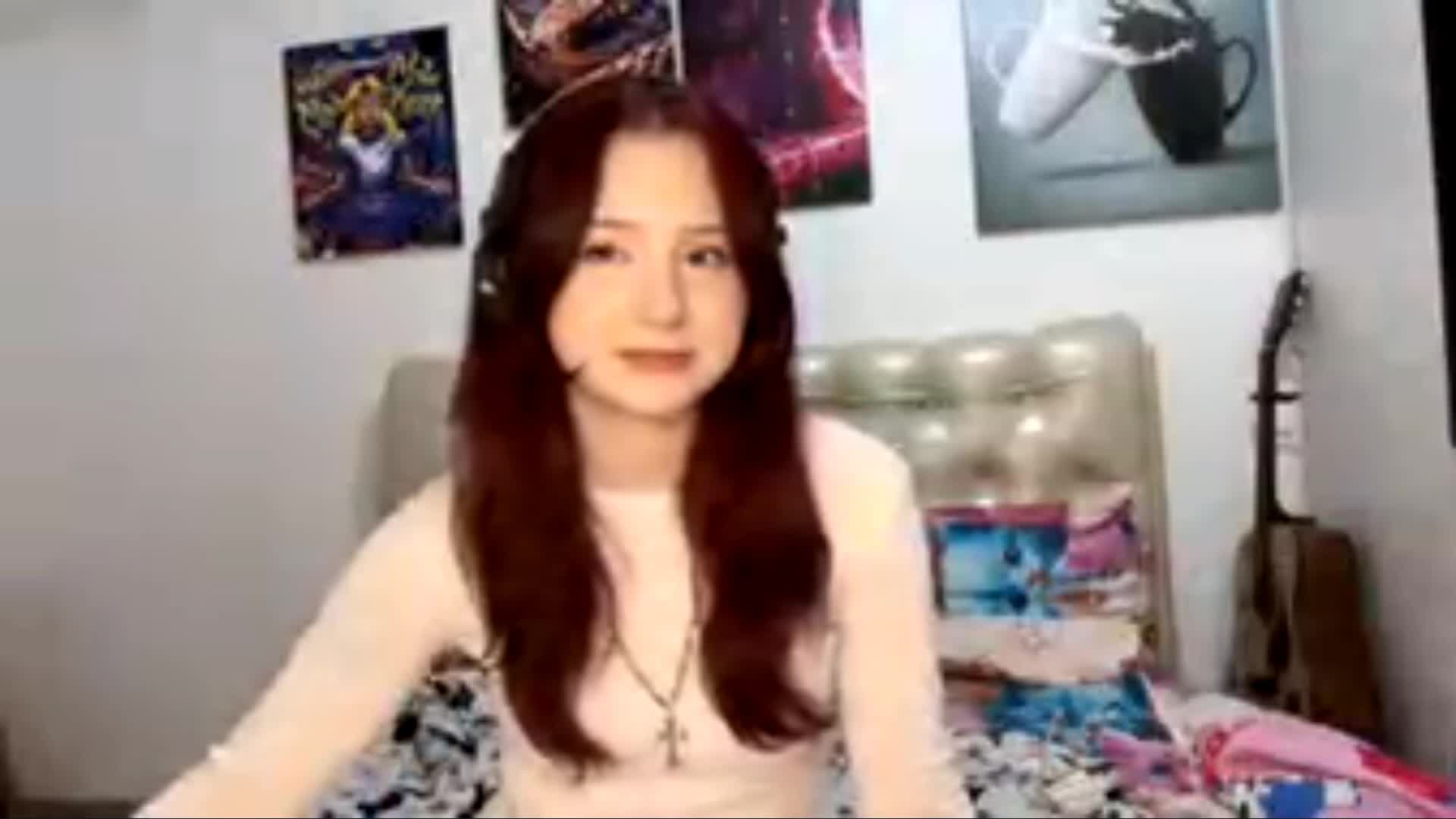 emoemily Adult Chat August 3, 2026