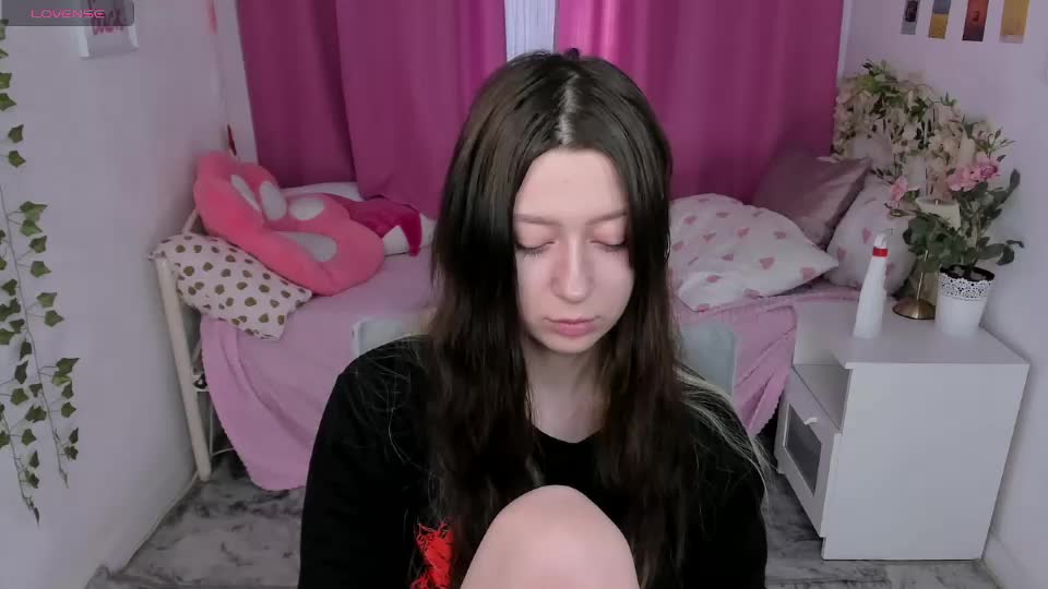 lollyshy__ Adult Chat August 3, 2026
