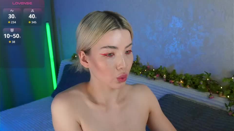 lindathackerr Adult Chat August 4, 2026