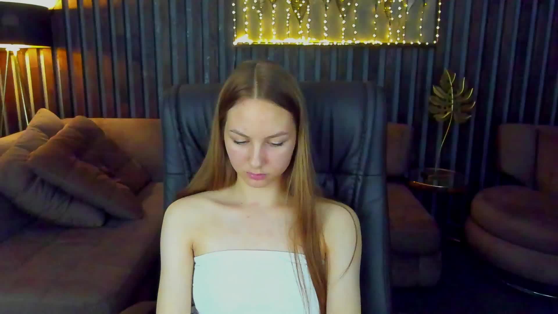 MilaAddam Adult Chat August 4, 2026