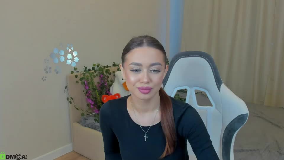 nicolerossss Adult Chat August 4, 2026