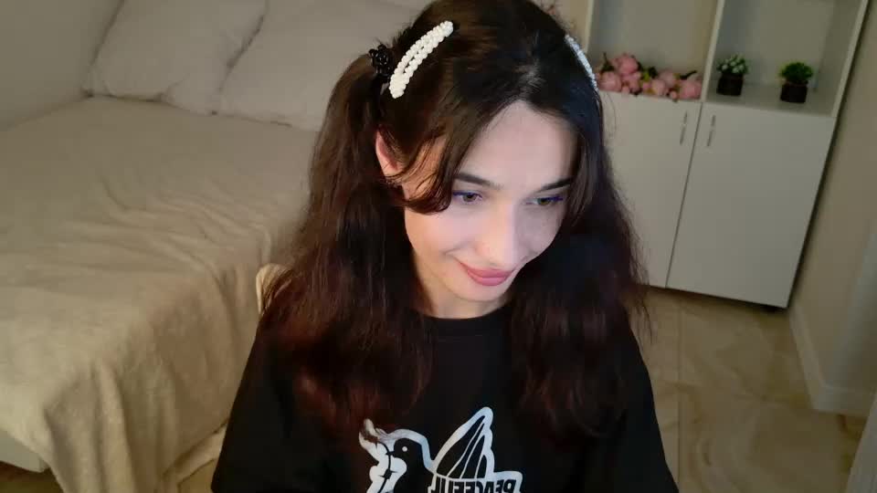 eleonoraa_sun Adult Chat August 4, 2026