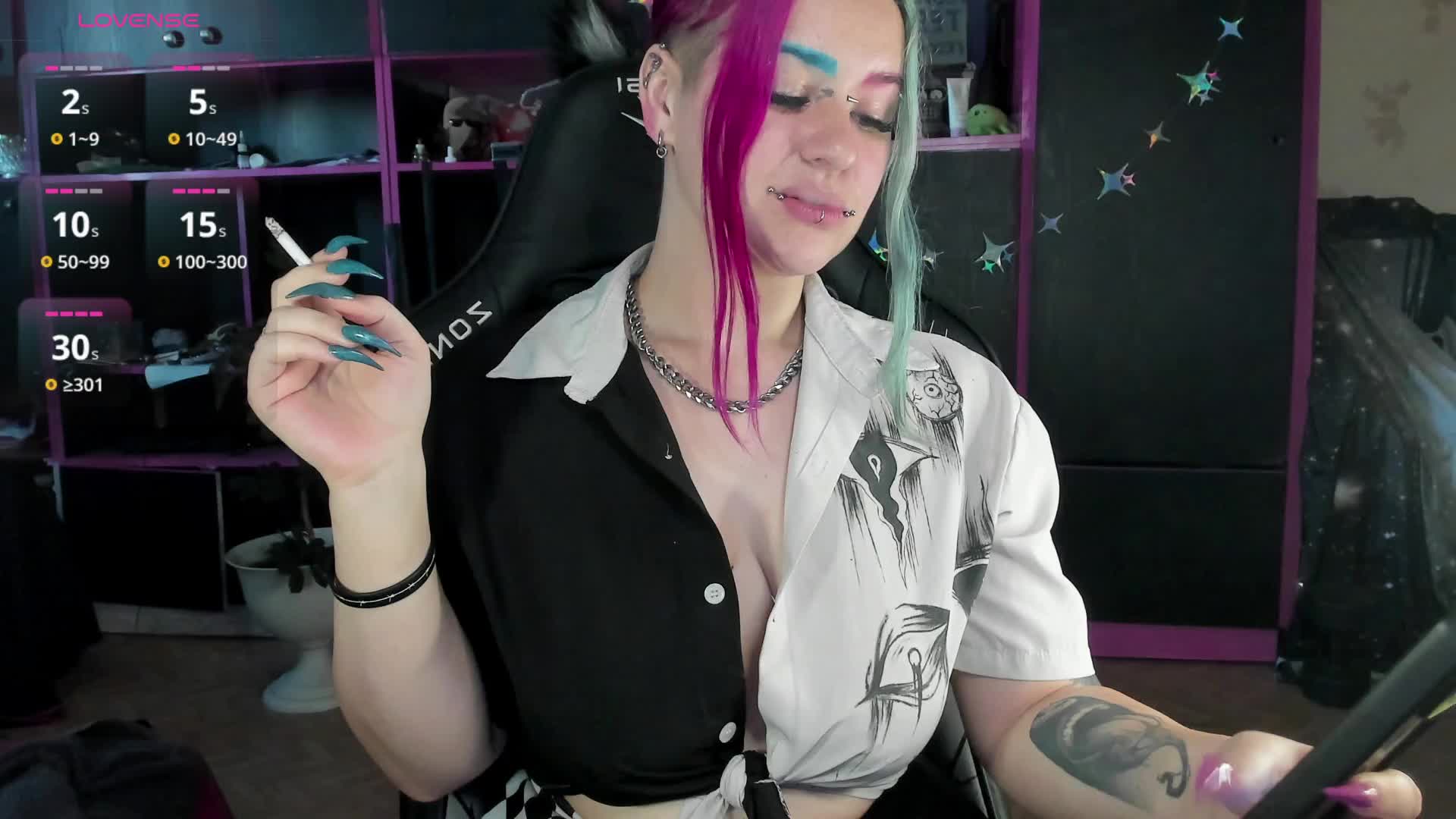 Neon-Baddie Adult Chat August 4, 2026