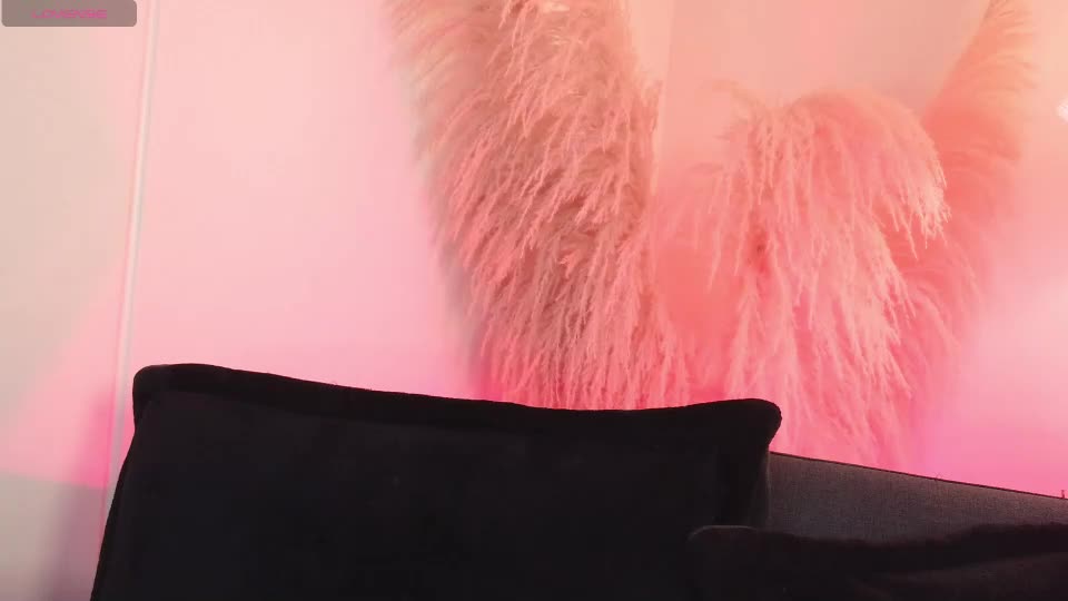 bella_saint33 Adult Chat August 4, 2026