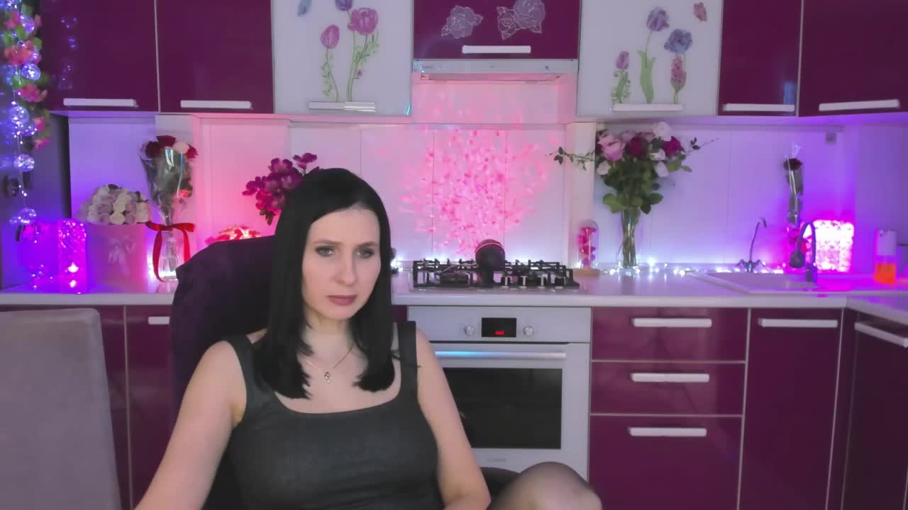 Olivija2020 Adult Chat August 4, 2026