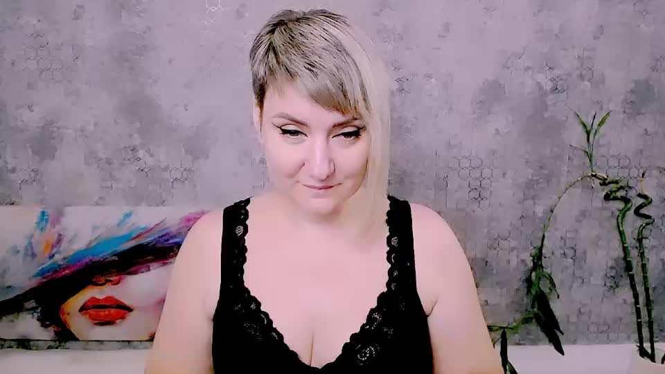 djullia Adult Chat August 4, 2026