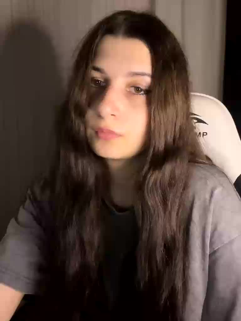 Plutonyashka Adult Chat August 4, 2026