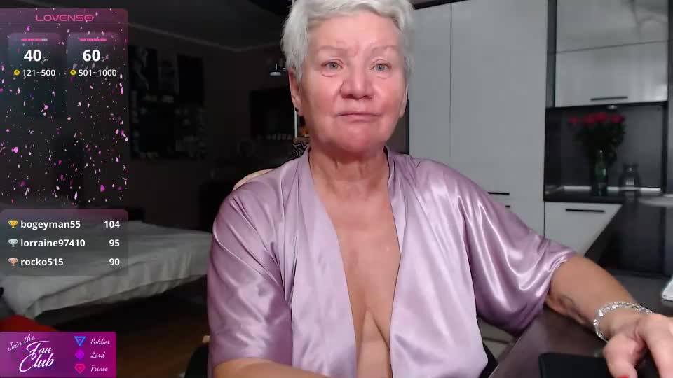 roxana_brooks Adult Chat August 4, 2026