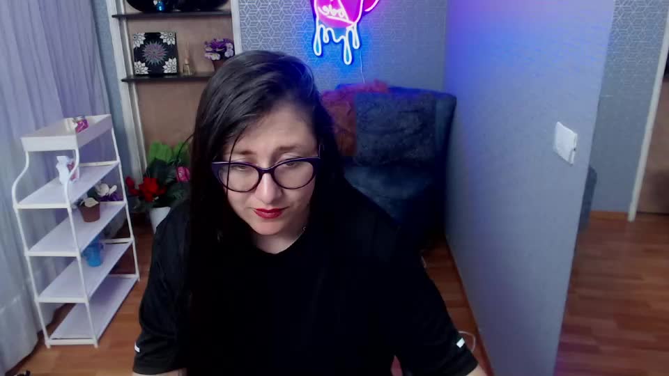 nicolle_silva Adult Chat August 5, 2026