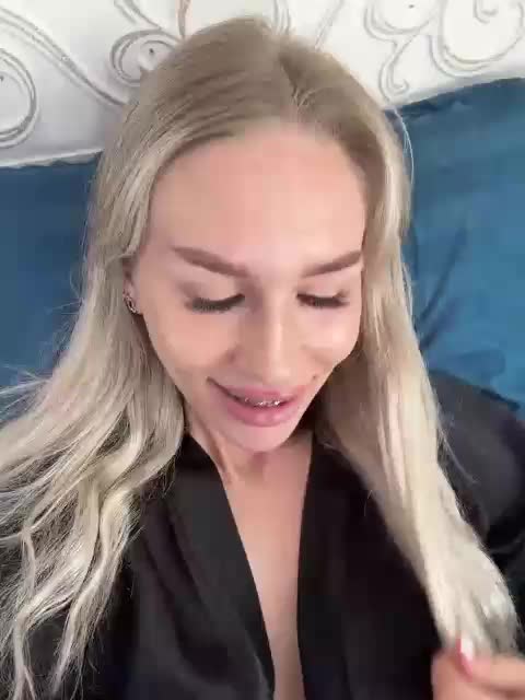 -Lovensesgirl- Adult Chat August 4, 2026