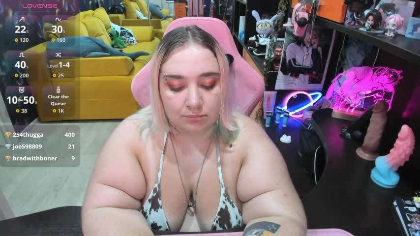 Softie_Sofy Adult Chat August 5, 2026