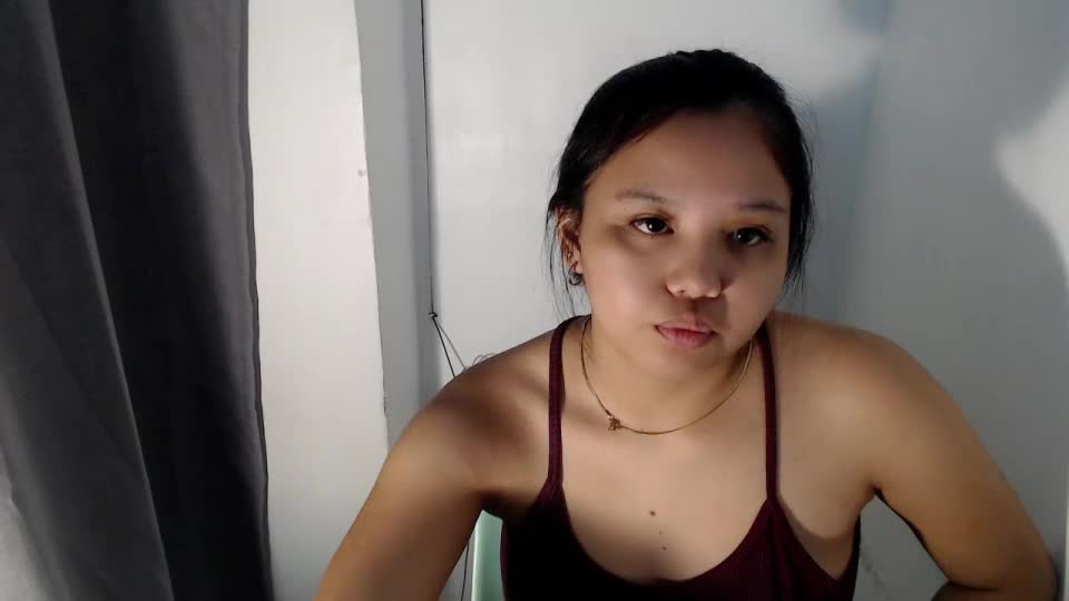 yournaughty_leigh Adult Chat August 5, 2026