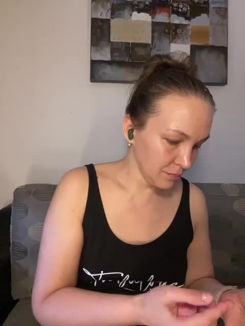 Alisasqrl Adult Chat August 4, 2026