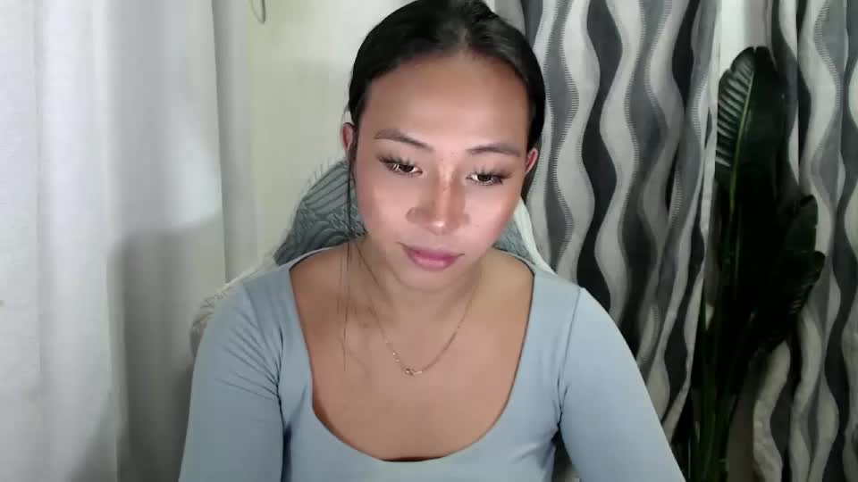 sweetiie_caren Adult Chat August 5, 2026
