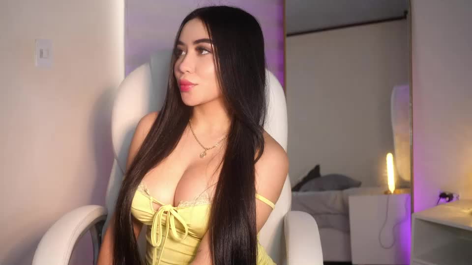 issabellarodriguez Adult Chat August 4, 2026