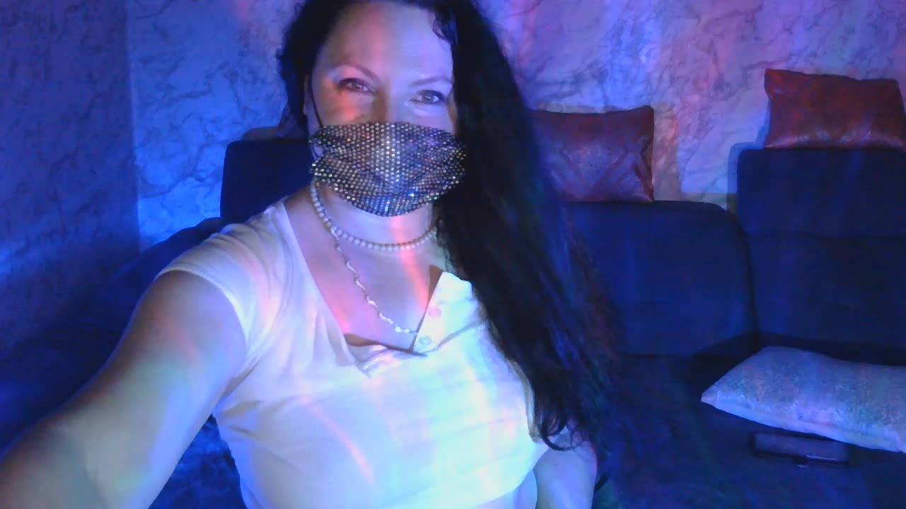 FlorenaXXX Adult Chat August 5, 2026