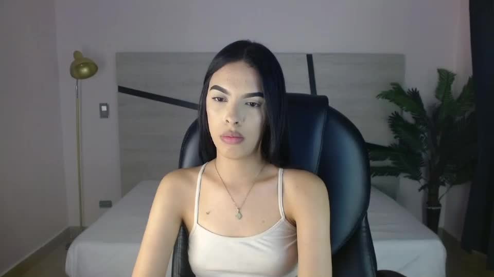 valery_restrepo Adult Chat August 4, 2026