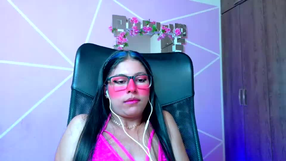 xallysonx_ Adult Chat August 5, 2026