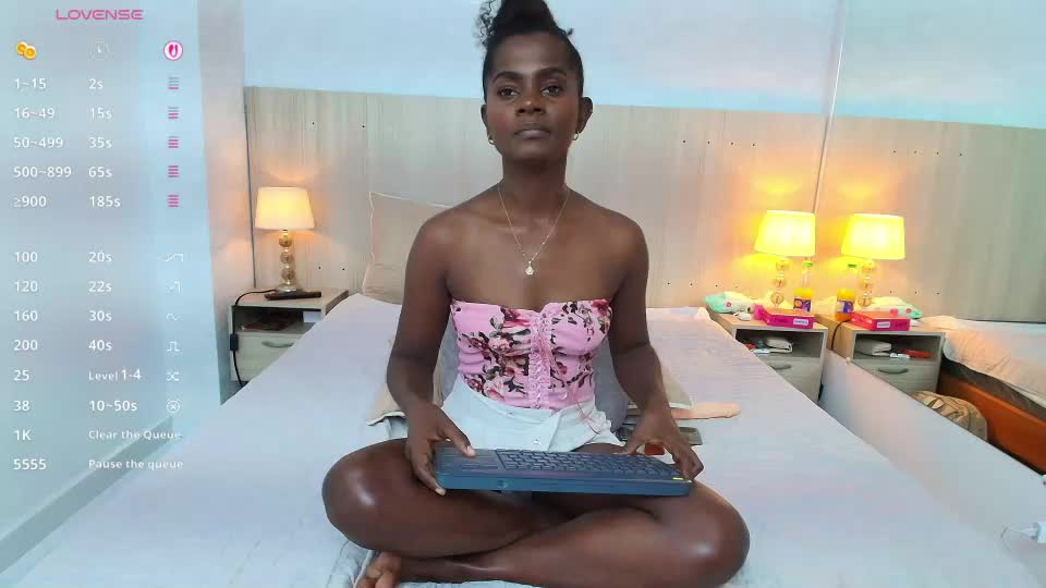 mara_sinclair Adult Chat August 5, 2026