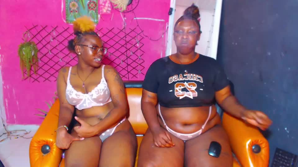 ebony_chayna Adult Chat August 4, 2026