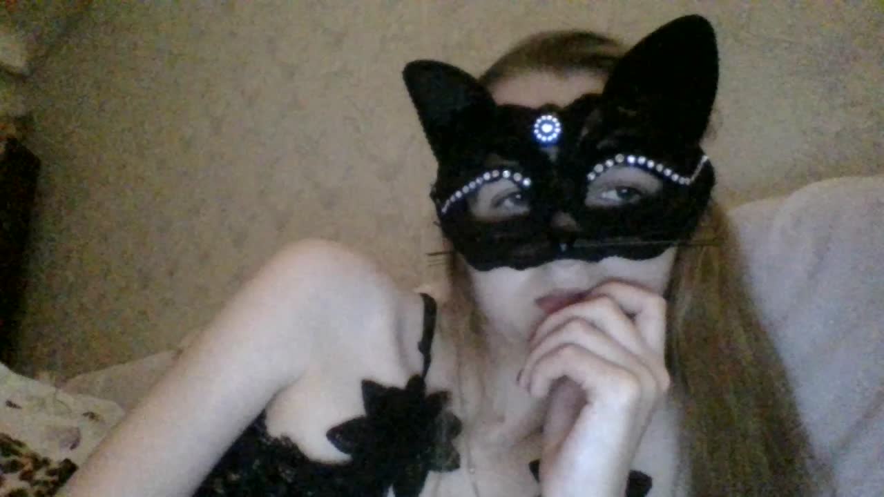 Kitii___ Adult Chat August 4, 2026