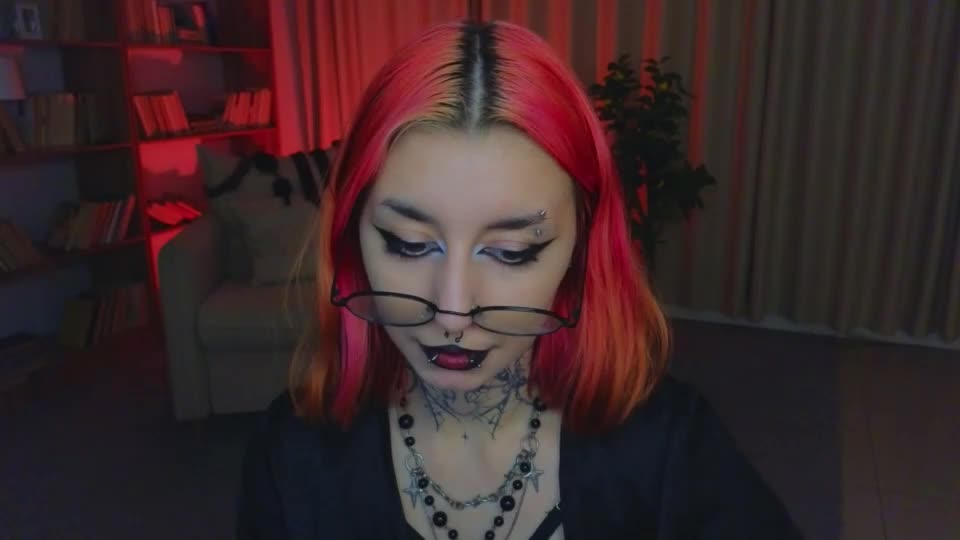 mistress__marcelline Adult Chat August 4, 2026